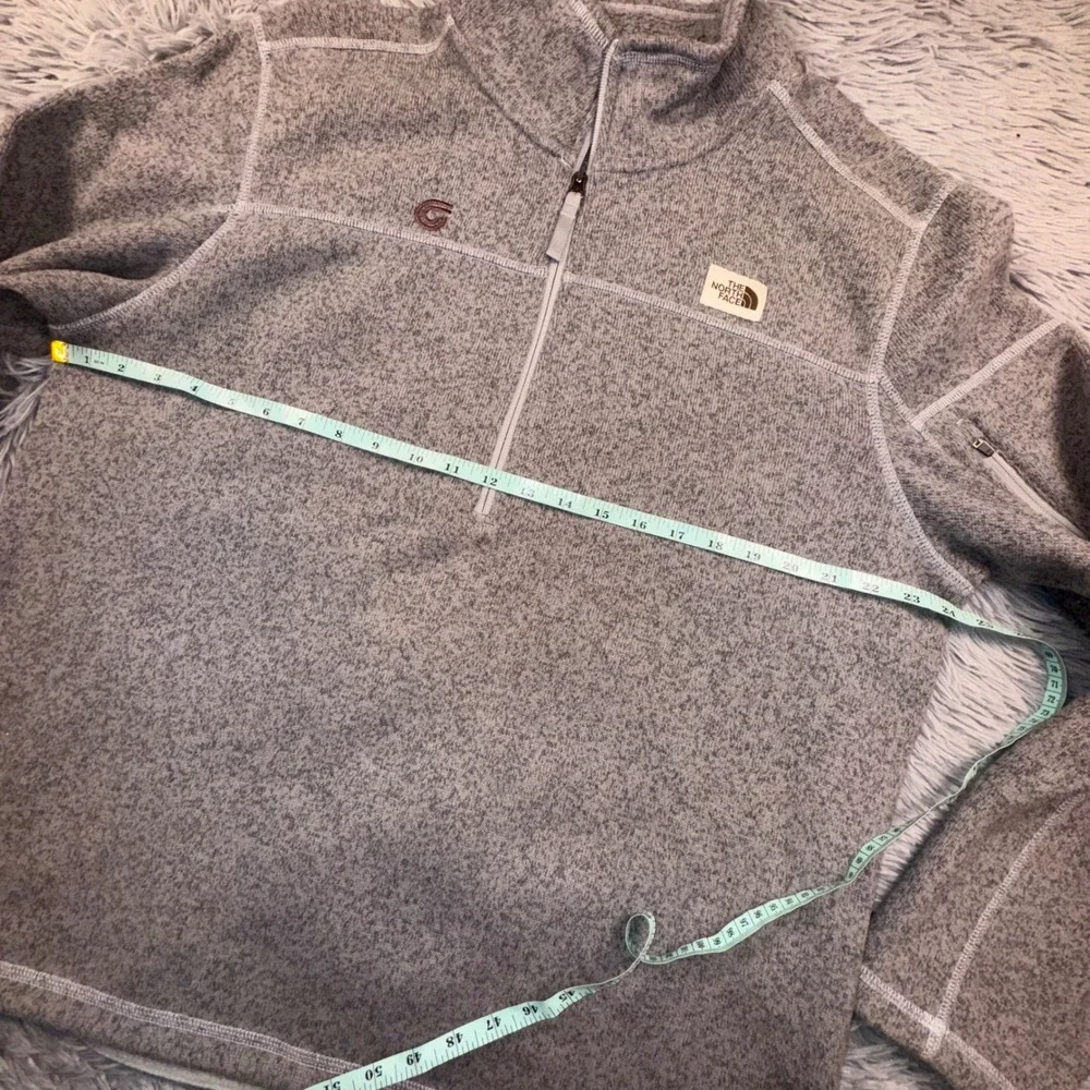 The North Face Gordon Lyons 1/4 Zip Pullover Mens XL Gray‎ Fleece Classic Jacket